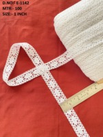 Tissu en maille écologique 100 % coton durable avec bordure en dentelle crochetée pour chaussures