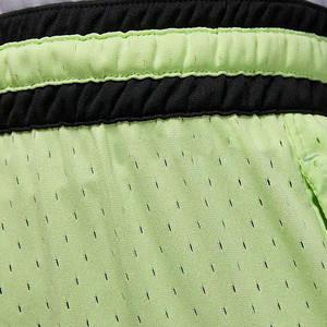 Venta caliente nuevo diseño cliente más demandado Cree su idea y diseñe el pantalón corto deportivo de malla para niños - Product Image 6