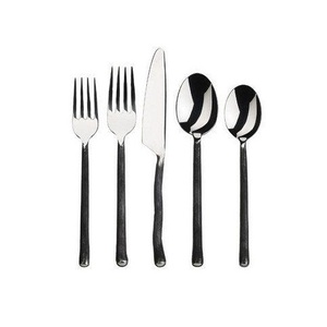 Juegos de Cubiertos de Acero Inoxidable de Diseño Moderno con Baño de Oro para Restaurante y Utensilios de Cocina - Product Image 3