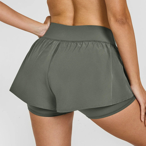 Shorts de sport personnalisés les plus vendus avec poches, nouveau design, taille haute, respirants, pour femmes - Product Image 4