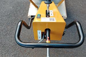 Rouleau vibratoire à tambour de 25 KN à démarrage électrique à vendre Catégorie de produit Moteurs vibrants - Product Image 3