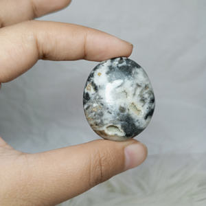 Piedras preciosas de cristal curativas hechas a mano de alta calidad de Indonesia Natural pulida de cebra de jaspe caído 20-30mm - Product Image 3