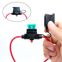 Fusible de Acción Rápida PTT de Alta Capacidad de Ruptura 20A 32V CC con Terminal de Latón y Tapa Indicadora LED para Aplicaciones Automotrices