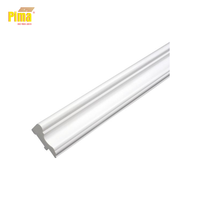 Moulures décoratives en PVC extrudé de qualité supérieure (Pima) avec surface brillante pour la décoration de la maison et du bureau