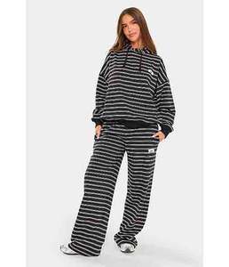 Chándal Largo Bordado Sólido de Invierno Negro para Mujer - Product Image 1