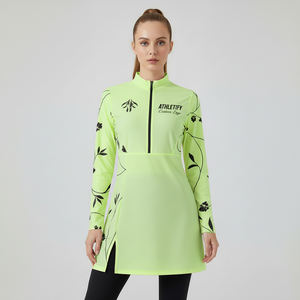 Robe longue modeste à manches longues, respirante, durable, légère, à motifs floraux, couleur personnalisée, haut modeste musulman, vêtements de sport modeste sublimés - Product Image 1