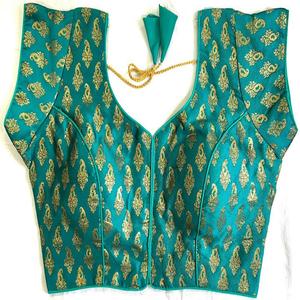 Blusa de seda banarasi, blusa con diseño abierto en la parte delantera, sin gancho en esta blusa, blusa con cuello redondo - Product Image 1