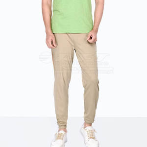 Pantalons de survêtement confortables pour hommes avec coupe décontractée et tissu doux parfaits pour les pantalons de survêtement Streetwear Lounging et de voyage - Product Image 4
