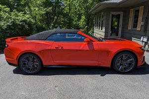 Chevrolet Camaro ZL1 Convertible 2021 Usado en Perfecto Estado - Product Image 3
