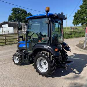 COMPRE TRACTOR SOLIS 26 HST CON CABINA - Product Image 1