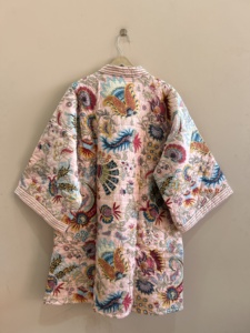 Robe kimono matelassée à imprimé floral en coton, faite à la main, longue veste pour femme - Product Image 4
