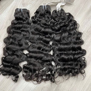 Trending 2025 Paquetes de cabello rizado vietnamita 100% Cabello humano Remy virgen Tejido de trama doble Color natural - Product Image 3