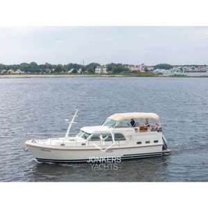 Yacht Linssen Grand Sturdy 40.0 AC Premium avec moteur de 110 CV, dimensions 12,85 m x 4,30 m, pour les passionnés de sports nautiques - Product Image 2