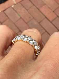 แหวนทองคำแท้ 14K ประดับเพชรแท้ 0.5 กะรัต ดีไซน์หรูหราแบบซ้อนกัน รุ่น 2026 ดีไซน์คลัสเตอร์สุดพิเศษ ครึ่งวง ดีไซน์แบบ Eternity ของขวัญแต่งงาน - Product Image 4