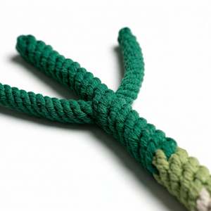 Juguete de Cuerda para Perro Hecho a Mano con Diseño de Cebolla Verde, Estilo de Dibujos Animados - Product Image 5