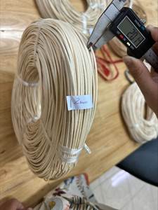 Productor de materia prima de ratán de color natural a buen precio (ruot May) - Product Image 5