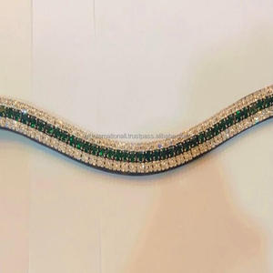 Uxury-Cadena de diamante brillante hecha a mano, banda de piel auténtica de alta calidad para la frente de caballo, 5 filas de cristales transparentes y verde esmeralda - Product Image 2