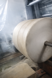 Scie à chaîne électrique industrielle 6 kW HF pour la découpe de rouleaux de papier - Product Image 4