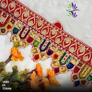 Bordes de encaje bordados inspirados en la herencia hechos a medida para uso étnico y festivales en diseños florales y geométricos - Product Image 5