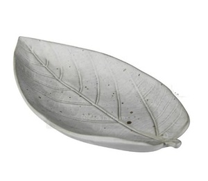 Plateau de mariage en forme de larme en acier poli argenté avec un design admirable Parfait pour les plats élégants servant des plats en métal - Product Image 2