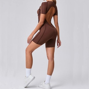 Ensembles de sport respirants pour femmes Survêtement de yoga et pantalon de jogging pour mouvement quotidien Mode et confort de relaxation - Product Image 2