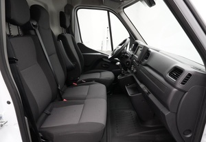 Fourgonnette Renault Master LHD Diesel Euro 6 Blanche avec unité de refroidissement de toit - Product Image 4