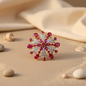 Broche en or plaqué or avec rubis et diamants, bijoux pour femmes pour fiançailles/mariage/fête, avec motif animal, perle comme matériau principal, pour cadeaux - Product Image 3