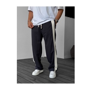 Ensemble pantalon de survêtement et sweat à capuche personnalisés pour hommes Streetwear Sportswear 100% coton écologique respirant - Product Image 3