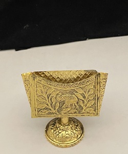 Best Quality Handmade Antique <b>Gold</b> Metal Pen Holder for Office Use and <b>Desk</b> Organizer Pen Holder for Corporate Gift Indian - Product Image 3