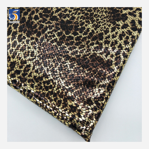 YX787 Venta al por mayor Popular tejido 95% poliéster 5% Spandex cuatro vías estiramiento serpiente leopardo estampado hoja de oro tela de impresión - Product Image 6