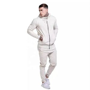 Survêtement de sport unisexe de haute qualité en coton molletonné vêtements de sport d'entraînement d'hiver Anti-Logo personnalisé OEM de grande taille imprimé personnalisé - Product Image 1