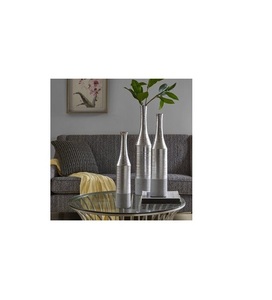 Grand vase à fleurs en métal de grande taille pour la décoration d'angle pièce d'accent de couloir ou l'affichage de zone de réception - Product Image 6