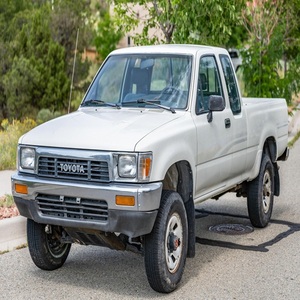 Toyota Pickup Deluxe Xtracab 4x4 de 1991 en Excelente Estado - Product Image 1