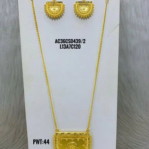 Pendientes chapados en oro árabe de estilo elegante de moda clásica y cadena de eslabones de latón Collares colgantes de moda Material principal Latón - Product Image 1