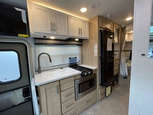Nouvelle caravane de camping T-h-o-r F-r-e-e-d-o-m E-l-i-t-e 24K-E 2026 à vendre - Product Image 2