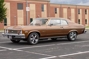 Chevrolet Nova Coupé 1974 Usado en Buen Estado, Motor V8 de 350 Pulgadas Cúbicas, Frenos de Disco Delanteros, Ruedas Delanteras - Product Image 2