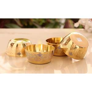 Bol décoratif en laiton poli bol à fruits en métal fait main pour table à manger et décoration intérieure de la maison - Product Image 2