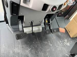 2023 Elite Power Precision Comfort 4x4 Tractor agrícola para Kubota Deluxe 4WD bomba motor núcleo componentes para Tractor de ruedas - Product Image 5