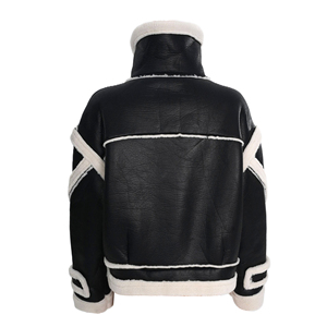 Chaqueta acolchada de cuero genuino para mujer OEM de corte suelto con forro de algodón Procesamiento en bruto Marca personalizada y diseño duradero elegante - Product Image 5