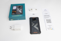 Teléfono Móvil Resistente KingKong ES 3, Pantalla de 6.75'', Cámara Trasera de 48MP, Batería de 10200mAh, 6+256GB, Doble SIM, NFC, Android 15, Frecuencia de Actualización de 120Hz, 33W, IP68, Resistente a Golpes