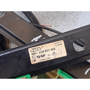 ชุดมอเตอร์กระจกไฟฟ้าด้านหน้าขวา AUDI A6 Sedan C7 Series (4GC) 4G0837462 CYGA (11>18) - Product Image 3