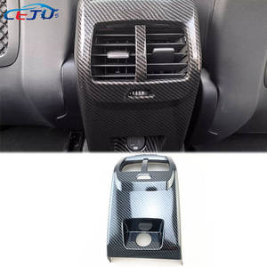 ABS Carbon Look Car Interior Kit Arrière USB Climatisation Sortie Vent Panel Cover Cap Shell pour <span class=keywords><strong>Ford</strong></span> <span class=keywords><strong>Focus</strong></span> <span class=keywords><strong>ST</strong></span> Line X MK4 2019-2021 - Product Image 1