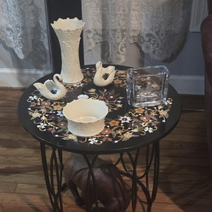 โต๊ะกาแฟหินอ่อนสีดำโบราณดอกไม้ pietra Dura ฝังพลอยทำมือเฟอร์นิเจอร์ - Product Image 2