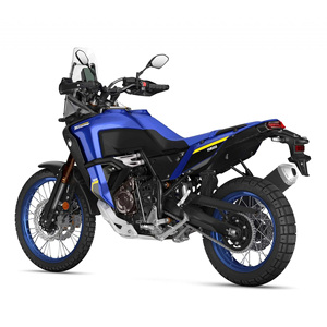 Motocicleta Yamaha Tenere 700 World Raid de doble propósito con suspensión robusta, frenos confiables y asientos ergonómicos cómodos para los conductores. - Product Image 4