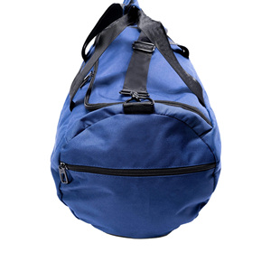 Bolsa deportiva unisex con logotipo personalizado impreso, bolsa de gimnasio impermeable de poliéster para uso informal al aire libre y otros deportes - Product Image 5