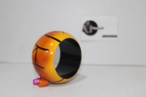 กำไลข้อมือไม้สีเหลืองกำไลข้อมือไม้ลายเสือแฟชั่นใหม่ดีไซน์ทันสมัยสำหรับผู้หญิง - Product Image 2