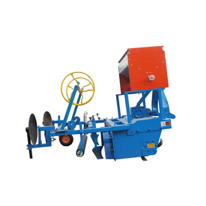 Accesorio de rodillo giratorio duradero para uso en tractor en operaciones agrícolas de mediana a gran escala - Product Image 5