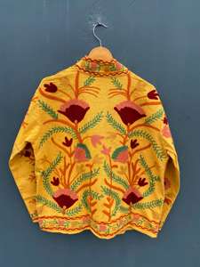 Vente en gros de veste Suzani en coton indien brodé à la main pour femmes veste western unique pour fête - Product Image 4