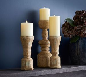 Bougeoir en bois au design vintage de qualité supérieure pour les amateurs de style classique à la recherche d'accessoires traditionnels et romantiques pour la maison - Product Image 6