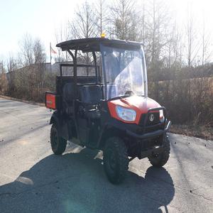 Véhicule utilitaire puissant Kubota RTV-X1140 pour usage agricole et sur chantier. Achetez un modèle de qualité supérieure avec livraison rapide disponible. - Product Image 1